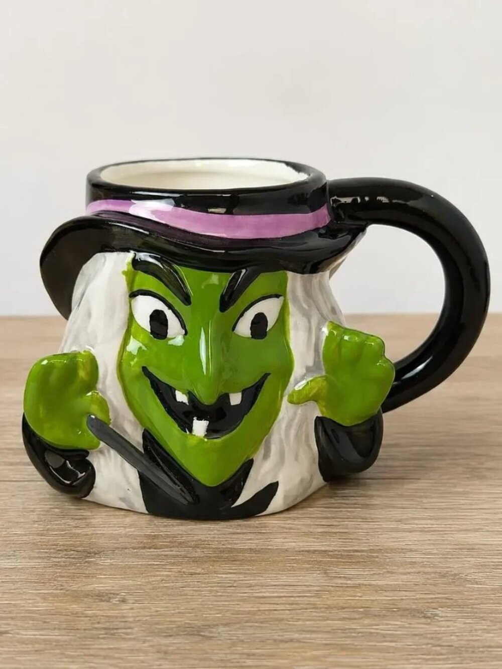 Sculptured Green Witch Halloween Coffee Mug - Hyde & Eek 2025 15oz